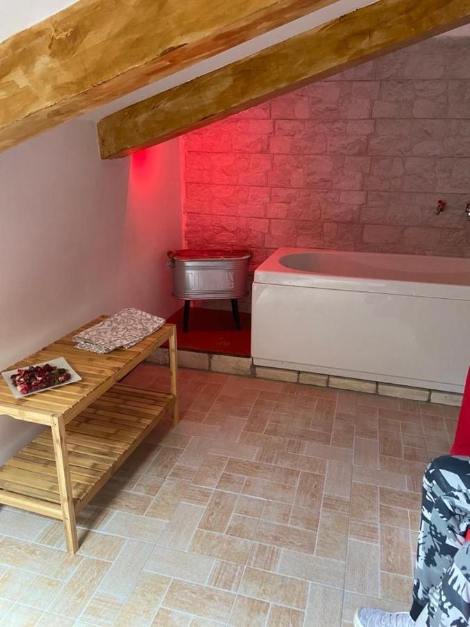 Tulipipi Apartment